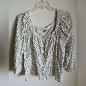 Old Navy Peasant blouse floral Size 2X metallic